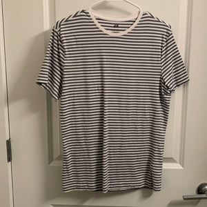 H&M men’s striped shirt